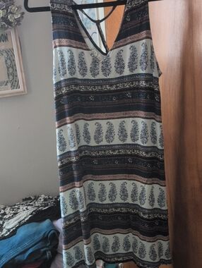 Maurices Cream and Black Patterned Maxi Dress